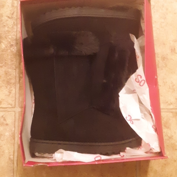 Boots - Picture 1 of 1